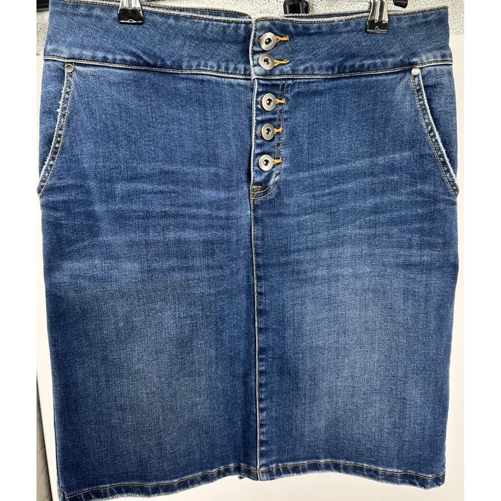 PrAna Denim Skirt Womens 6 Blue Organic Cotton Stretch Button Fly Pocket Western